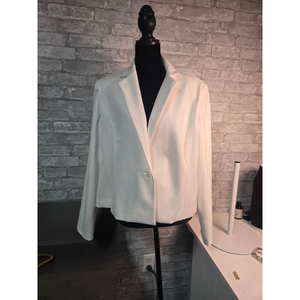 Women's KATE & MALLORY White Blazer Jacket L